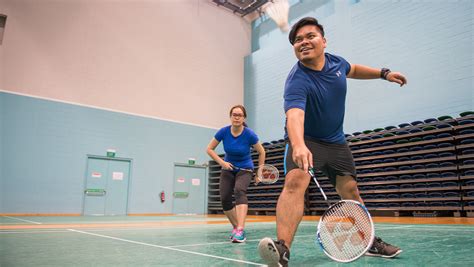 play ra badminton booking.